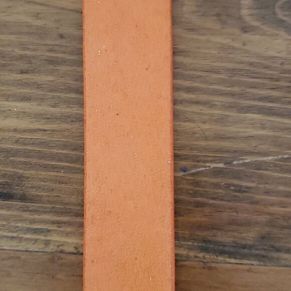 1.5 inch wide starred orange belt - Picture 3 of 4